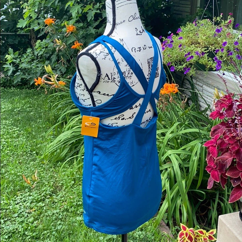 C9 Champion strappy athletic tank w/ bra built in